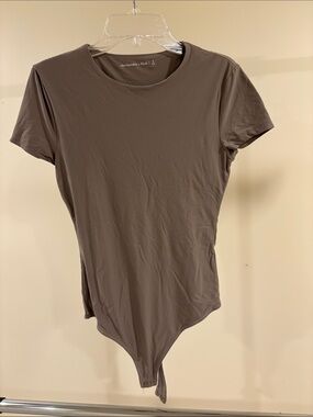 Abercrombie & Fitch Grey Short Sleeve Bodysuit